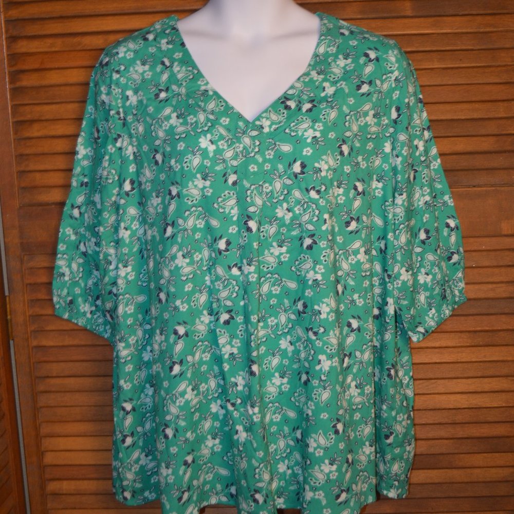 Woman within top size 1X